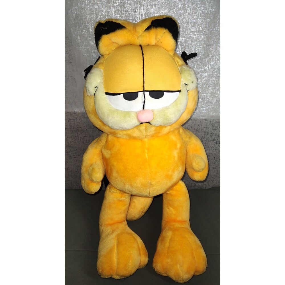 Vintage Garfield Play By Play Jumbo Stuffed 26" Plush